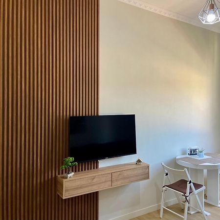 Home Inn Apartment 2 Near City Center 티라나 외부 사진
