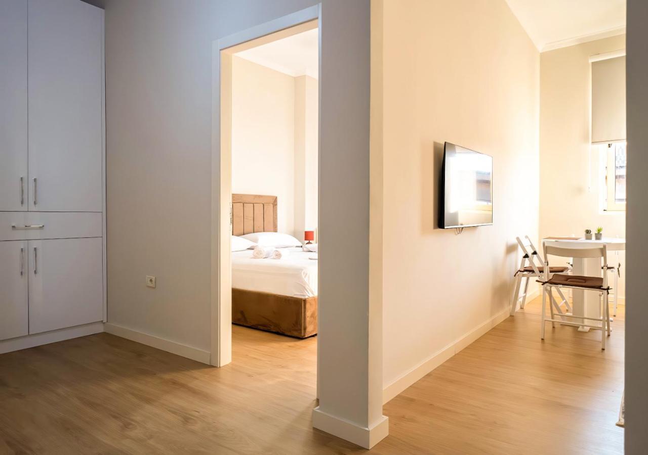 Home Inn Apartment 2 Near City Center 티라나 외부 사진